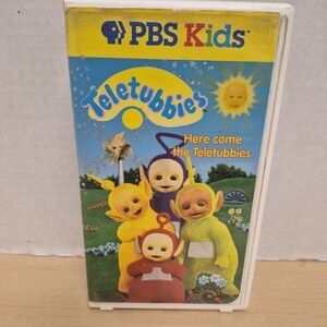 PBS Kids Teletubbies Playset Pack — Yellow, Purple, Green, Red